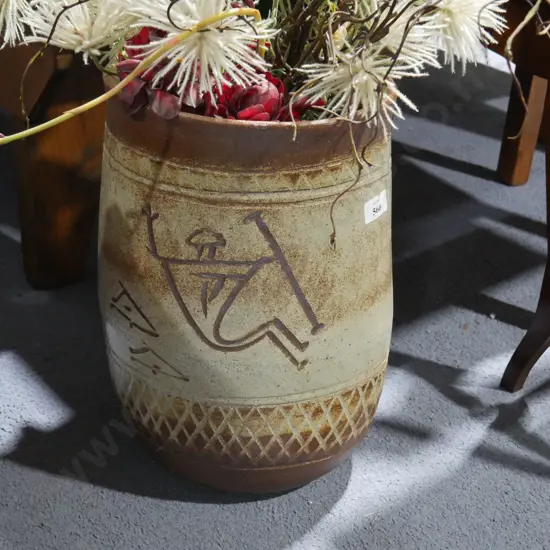 Pottery vase