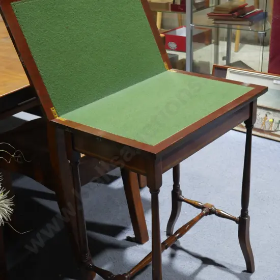 Card table