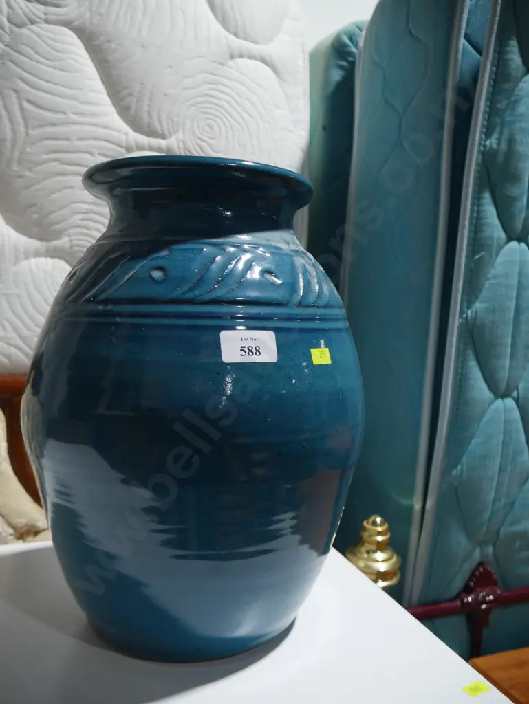 Vase Image 1++