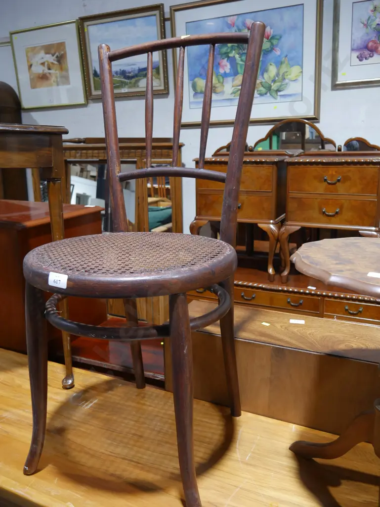 Occ chair Image 1++