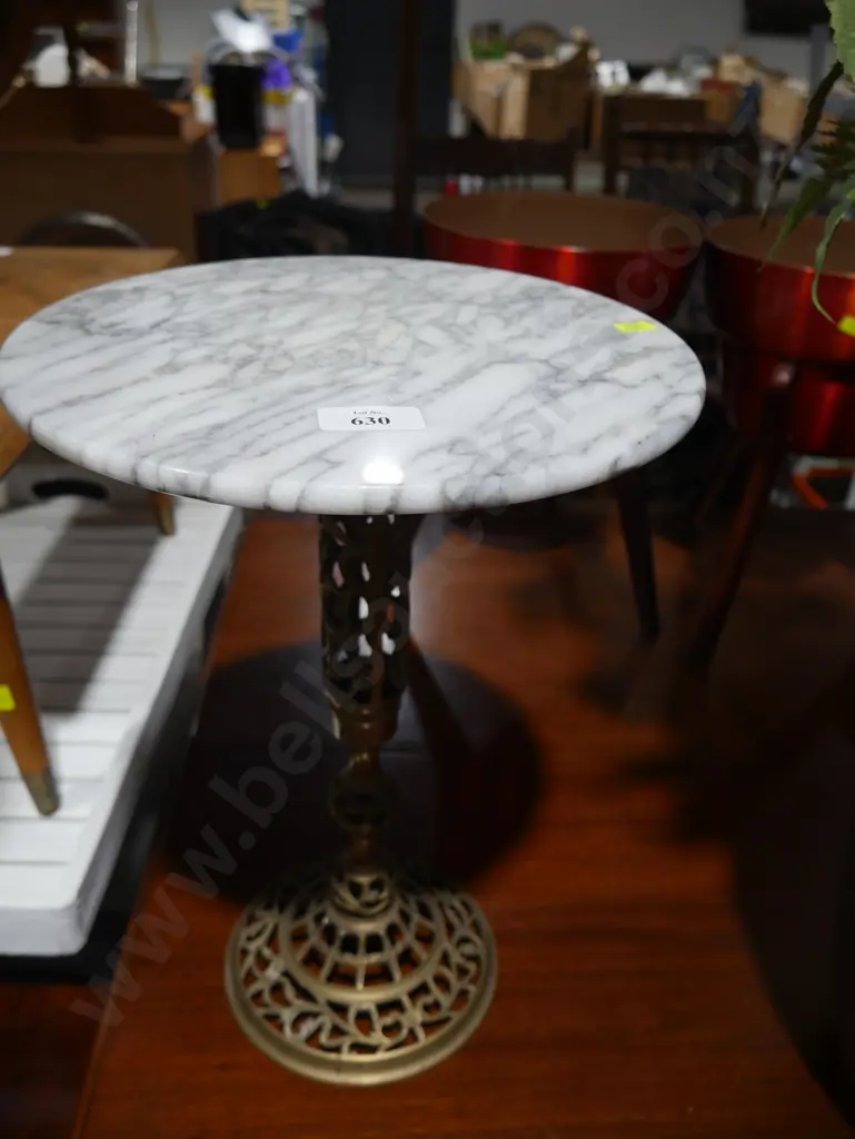 Marble and brass table Image 1++
