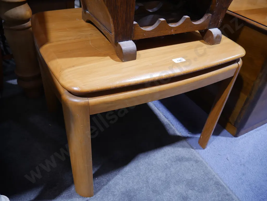 Coffee table Image 1++