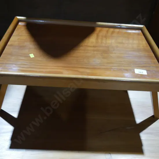Tv tray