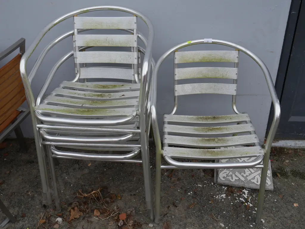 4 aluminium chairs Image 1++
