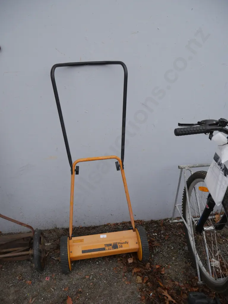 Push reel mower Image 1++