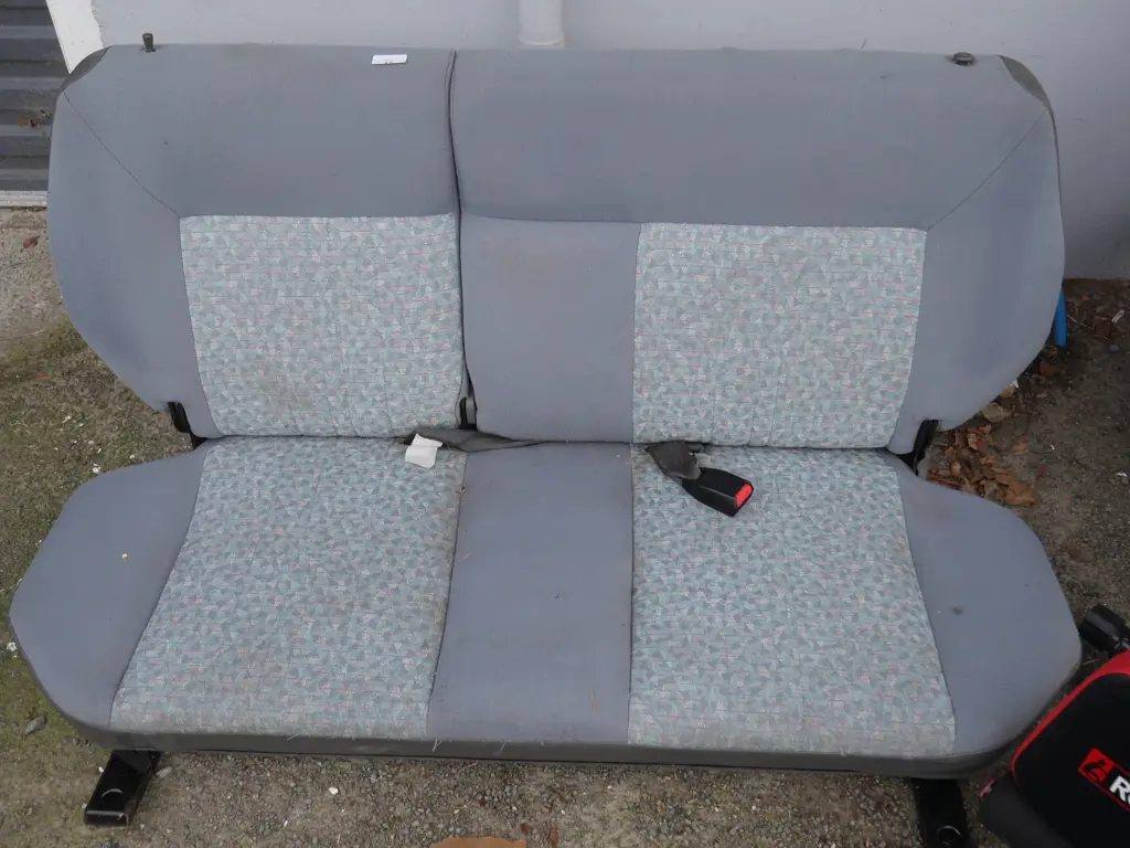 Car back seats Image 1++