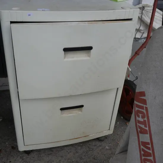 Plastic filing drawer