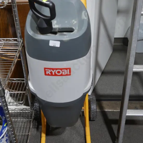 Ryobi mulcher