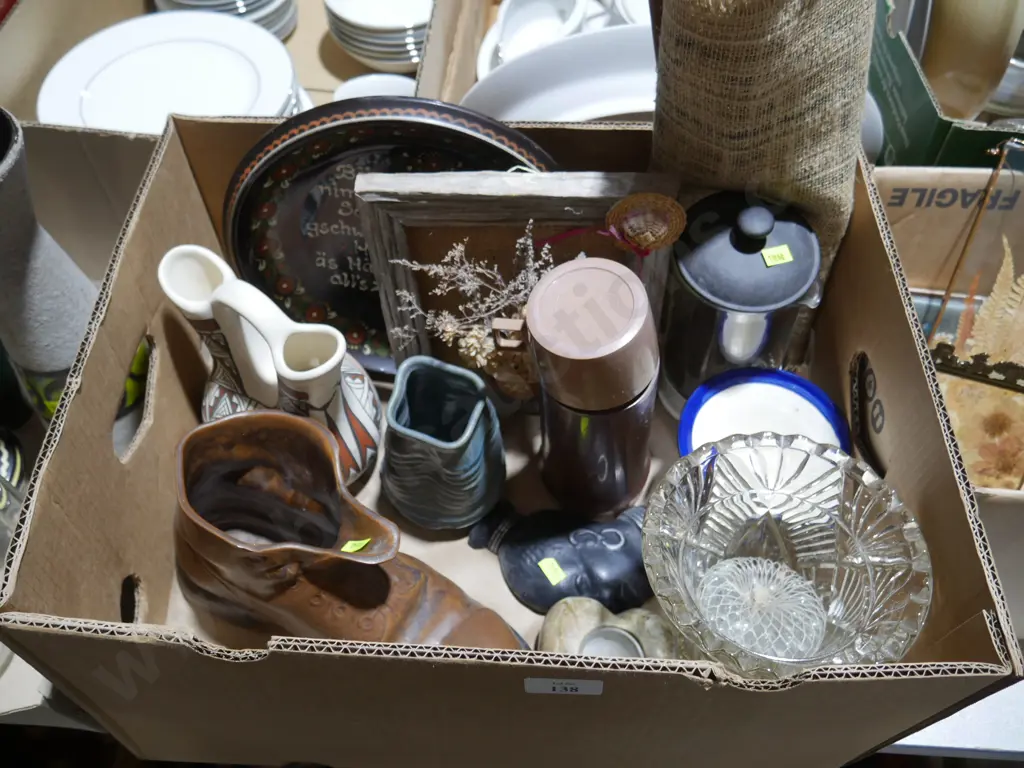 Pottery vases, boot etc Image 1++