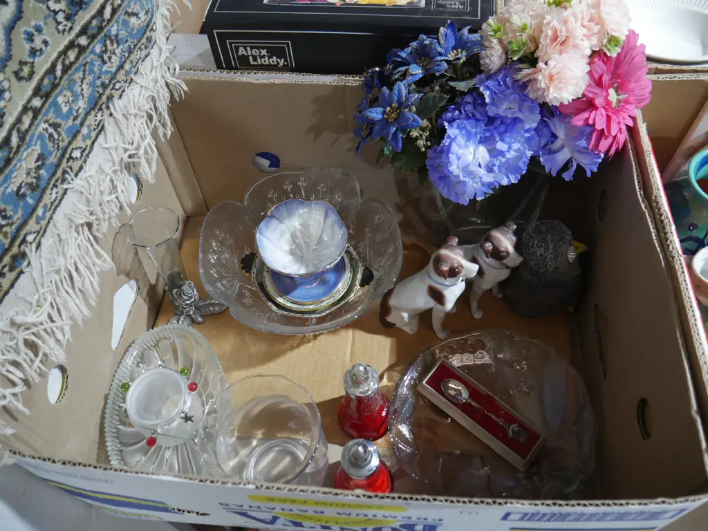 Glassware, dog figurines etc Image 1++