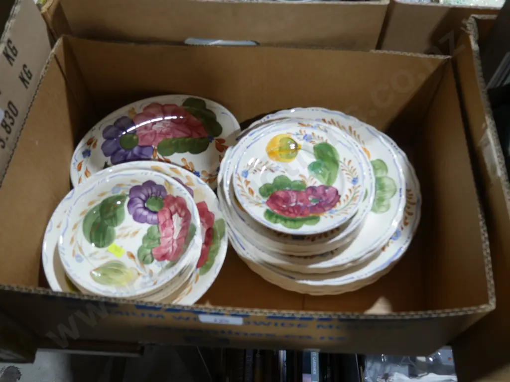 Belle Fiore dinnerware Image 1++