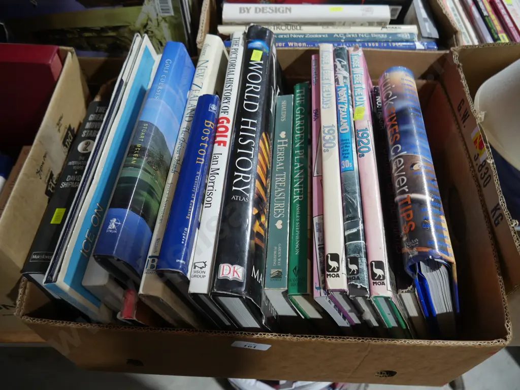 Books Image 1++
