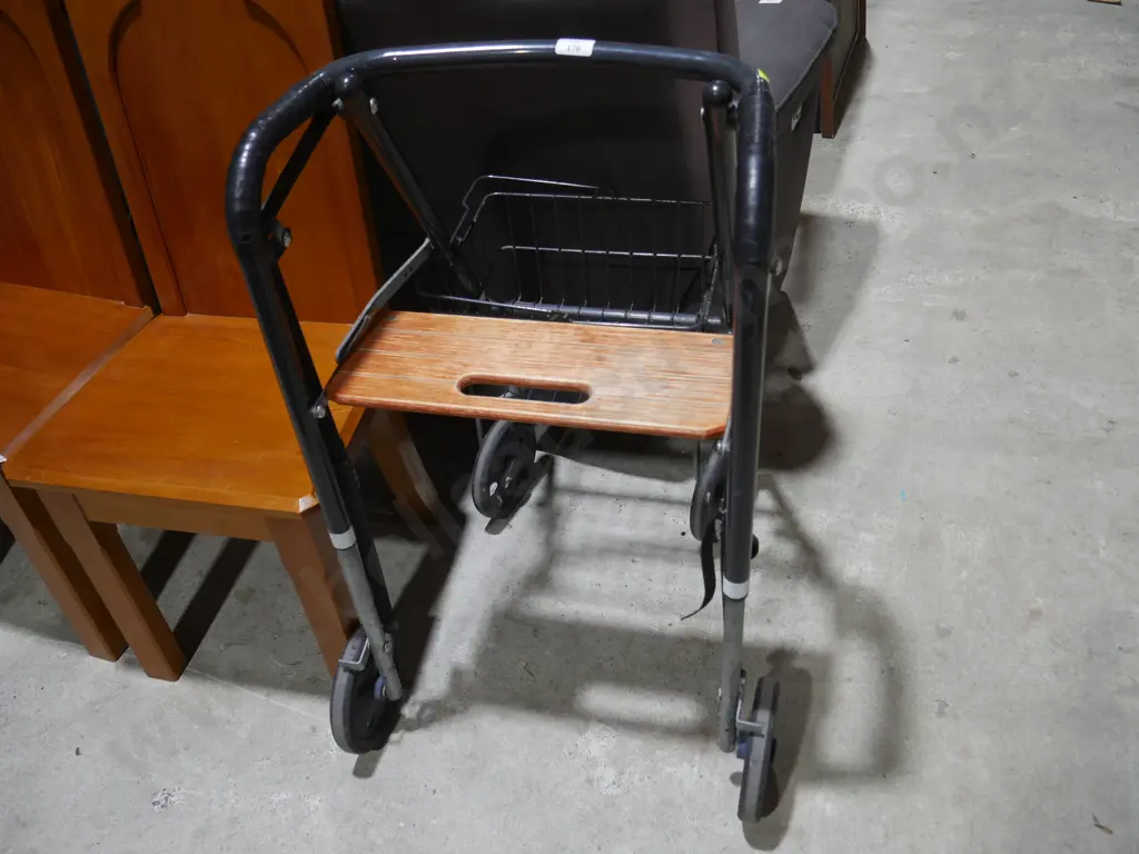 Invalid walker Image 1++