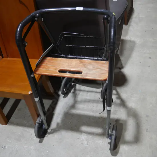 Invalid walker