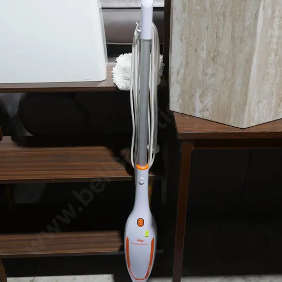 Ivac steam mop