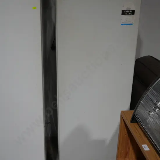 Upright freezer