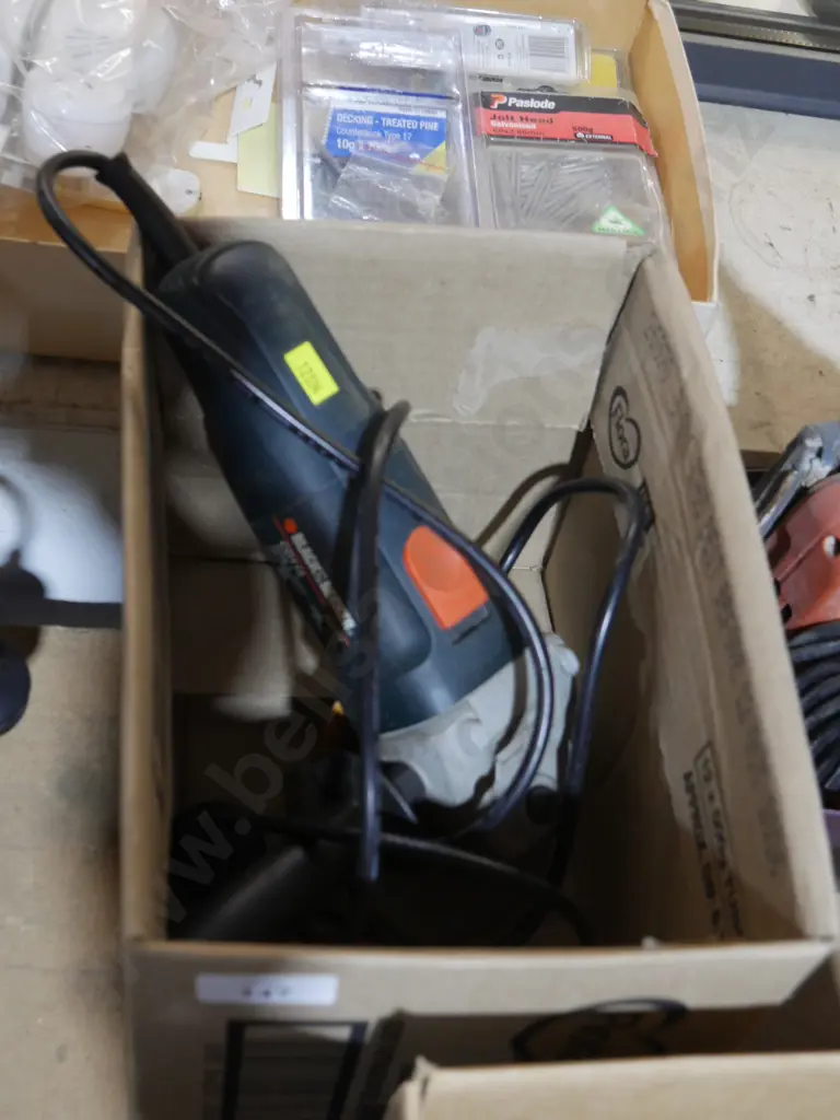 Black & Decker angle grinder Image 1++