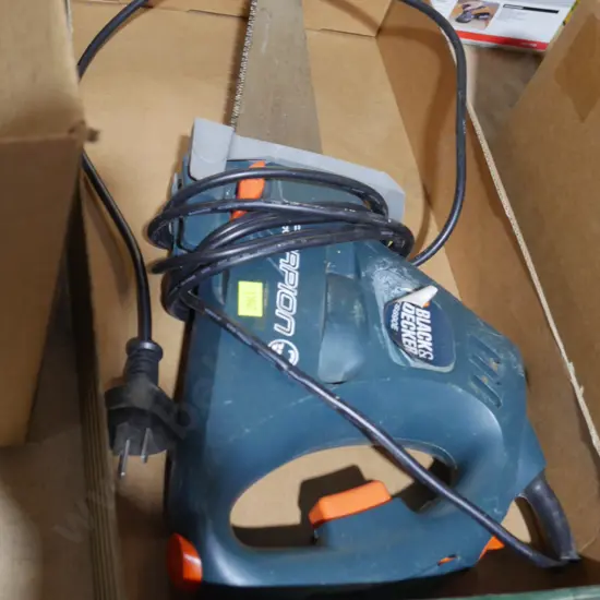 Black & Decker reciprocating saw