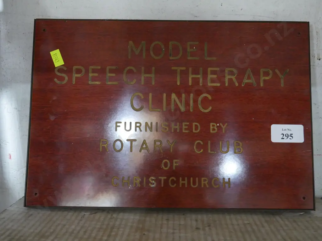 Speech therapy clinic sign Image 1++