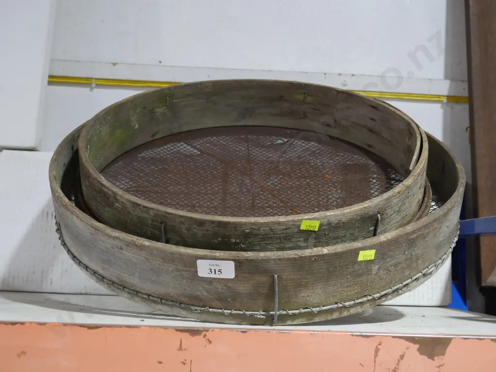 Sieves Image 1++
