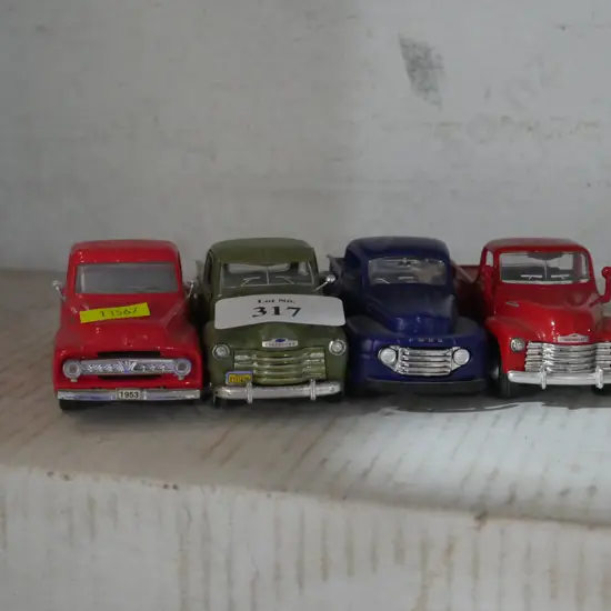 4 model pickup trucks