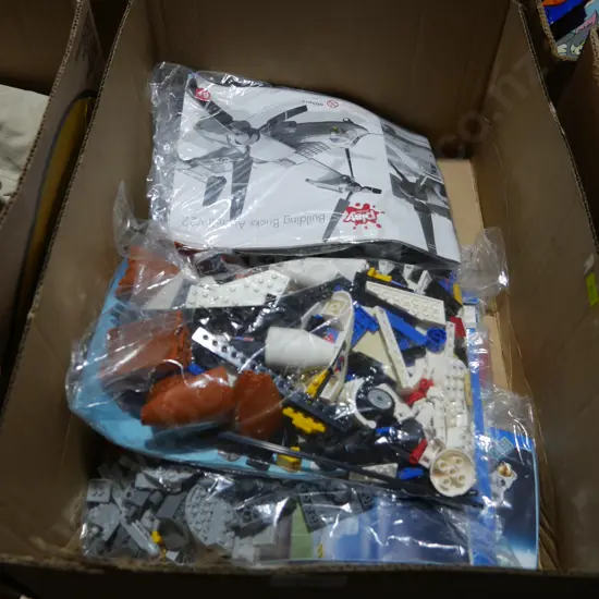 Assorted LEGO sets etc