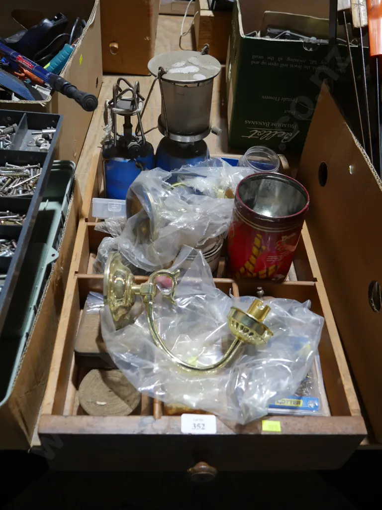 Screws, washers etc Image 1++