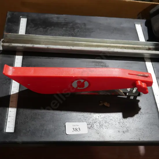 Compact table saw