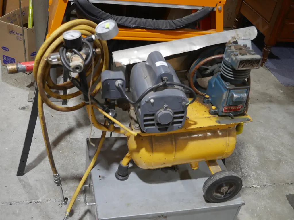 Air compressor Image 1++