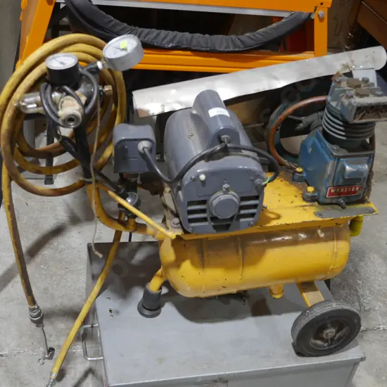 Air compressor