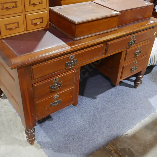 Leather top desk