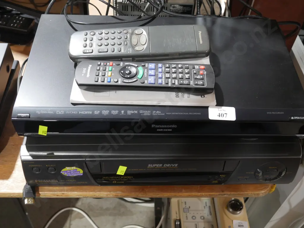 Panasonic DVD player and video player Image 1++