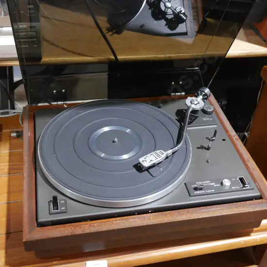 Pioneer turntable