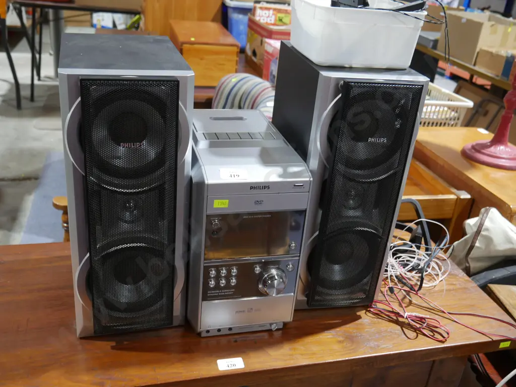 Philips stereo system Image 1++