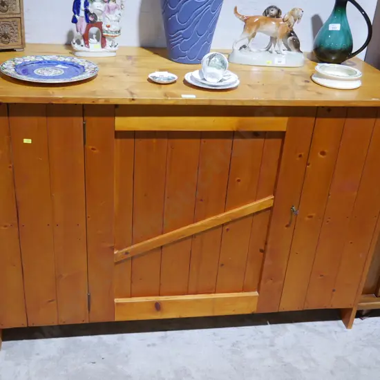 Sideboard