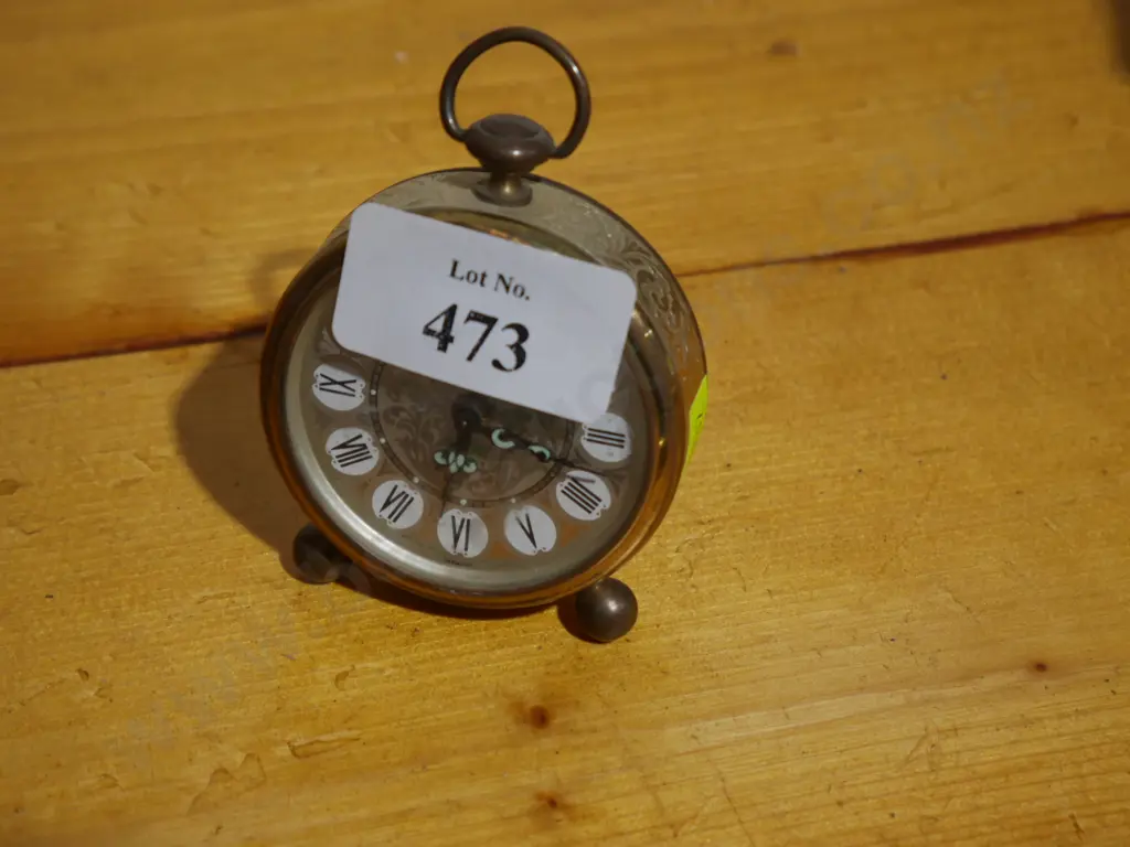 Small clock Image 1++