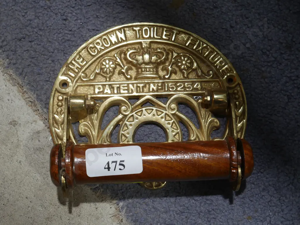 Brass toilet roll holder Image 1++