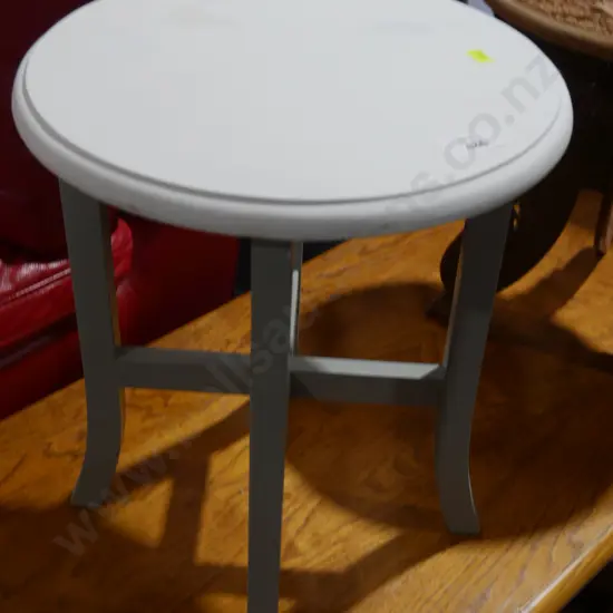 Plant stand