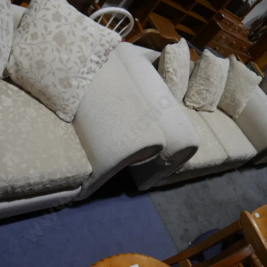 3 piece lounge suite