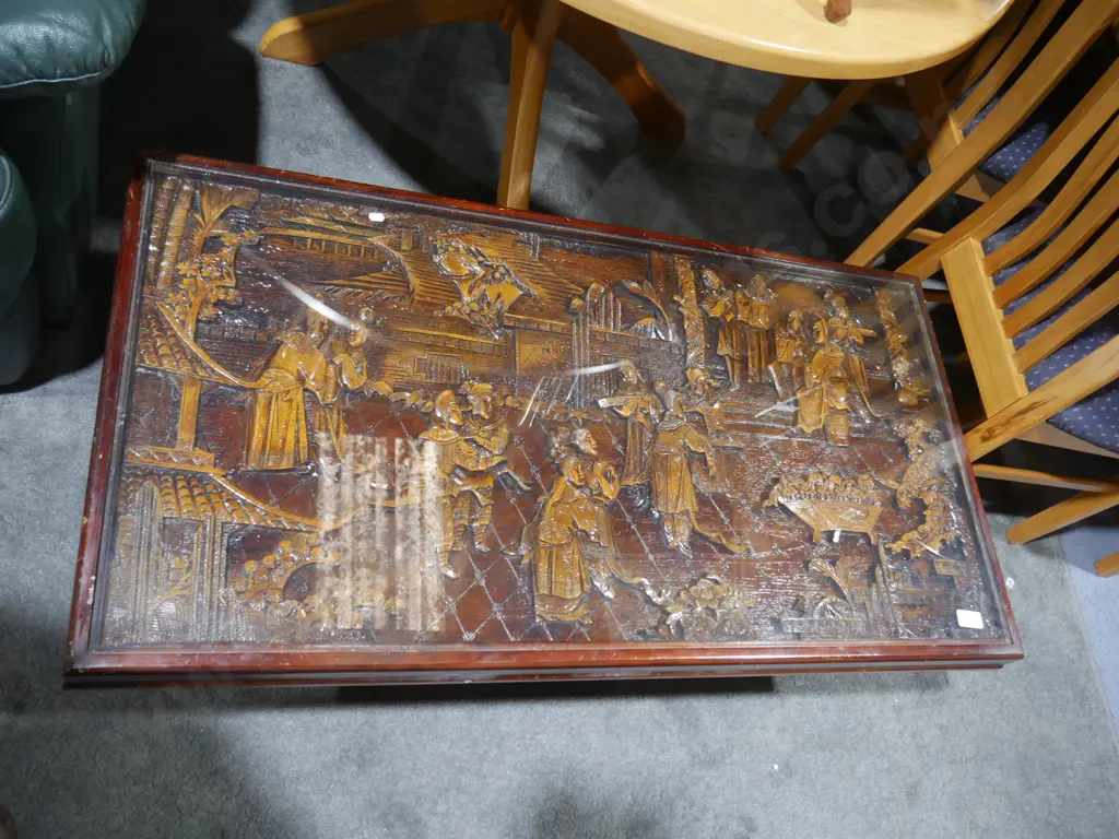 Oriental carved top coffee table Image 1++