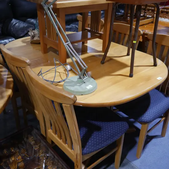 Dining table and 6 chairs