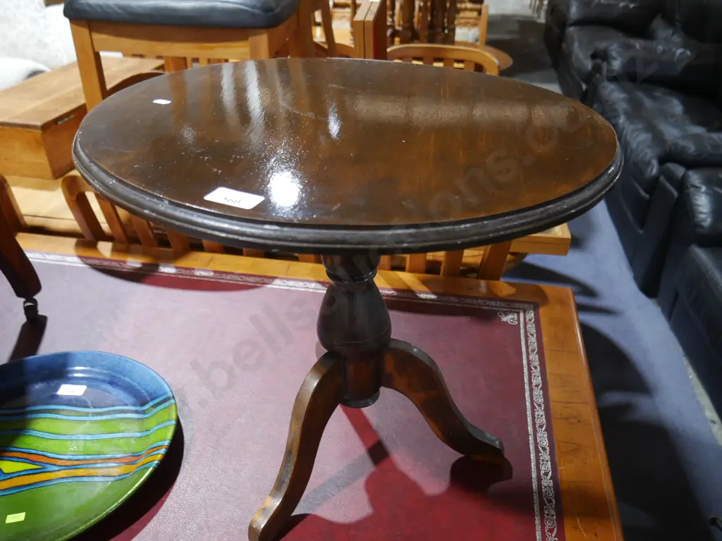 Occasional table Image 1++