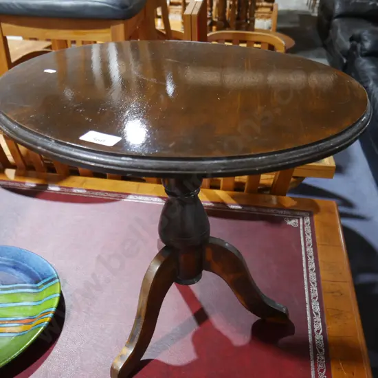 Occasional table