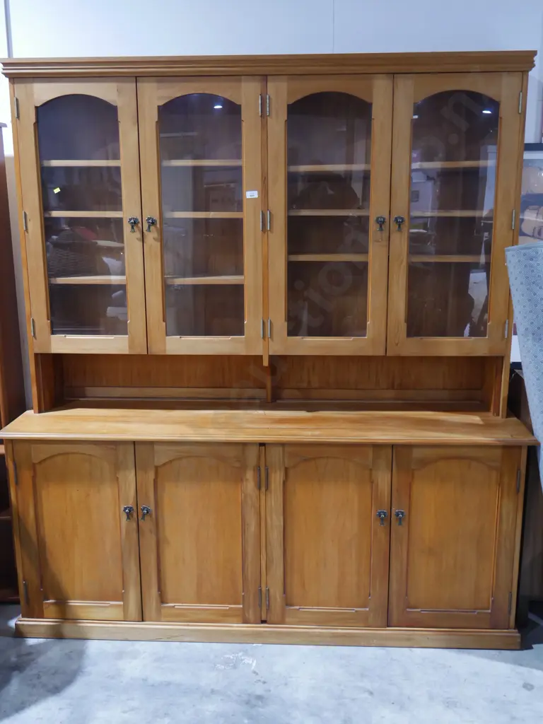 Large display cabinet Image 1++