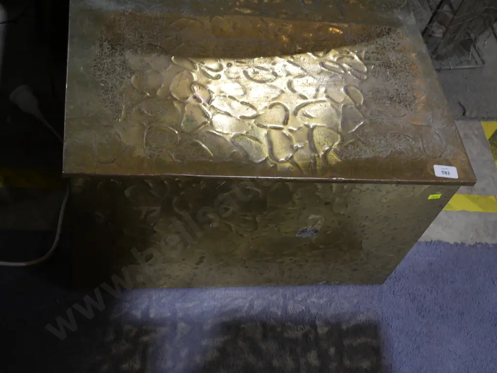 Brass wood box Image 1++