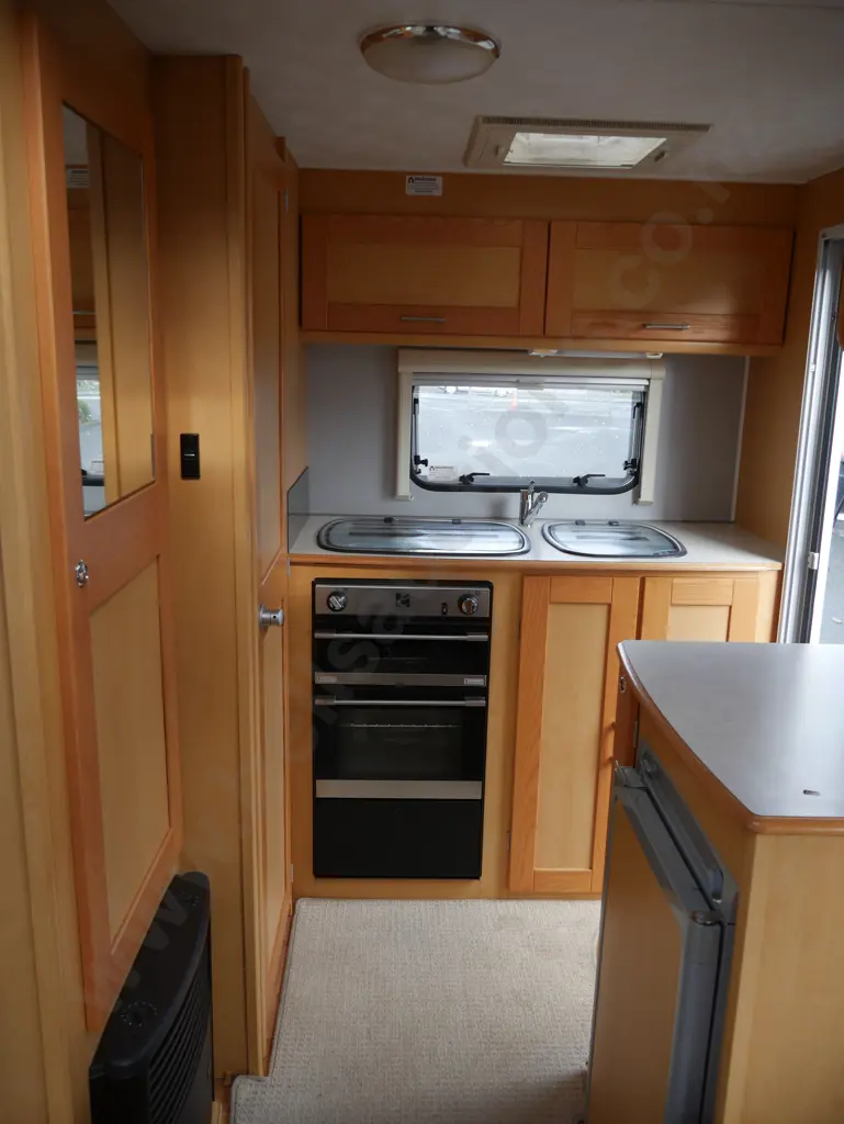 Elddis Avante Caravan 2007 Image 1++