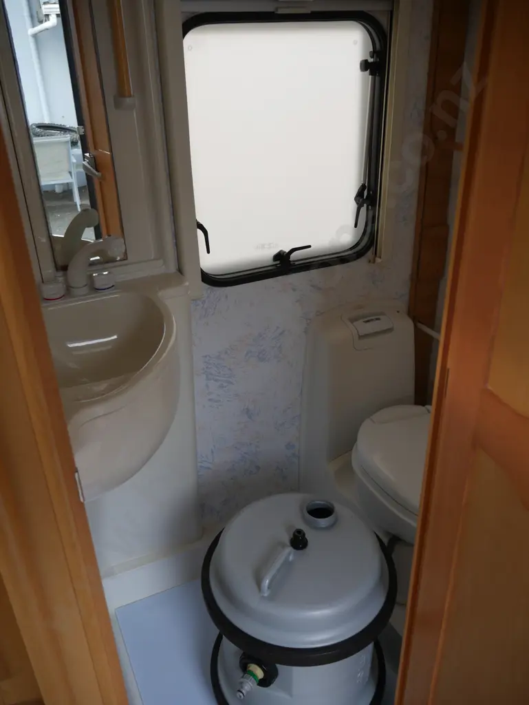 Elddis Avante Caravan 2007 Image 1++