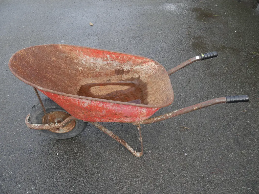 Wheelbarrow Image 1++