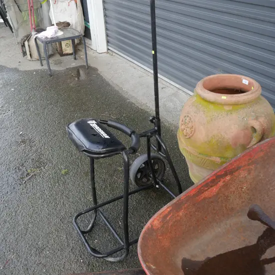 Golf trolley
