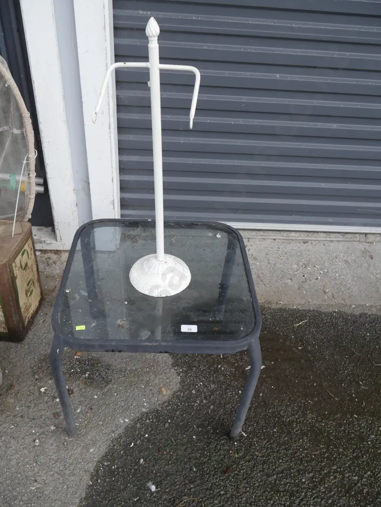 Outdoor small table etc Image 1++